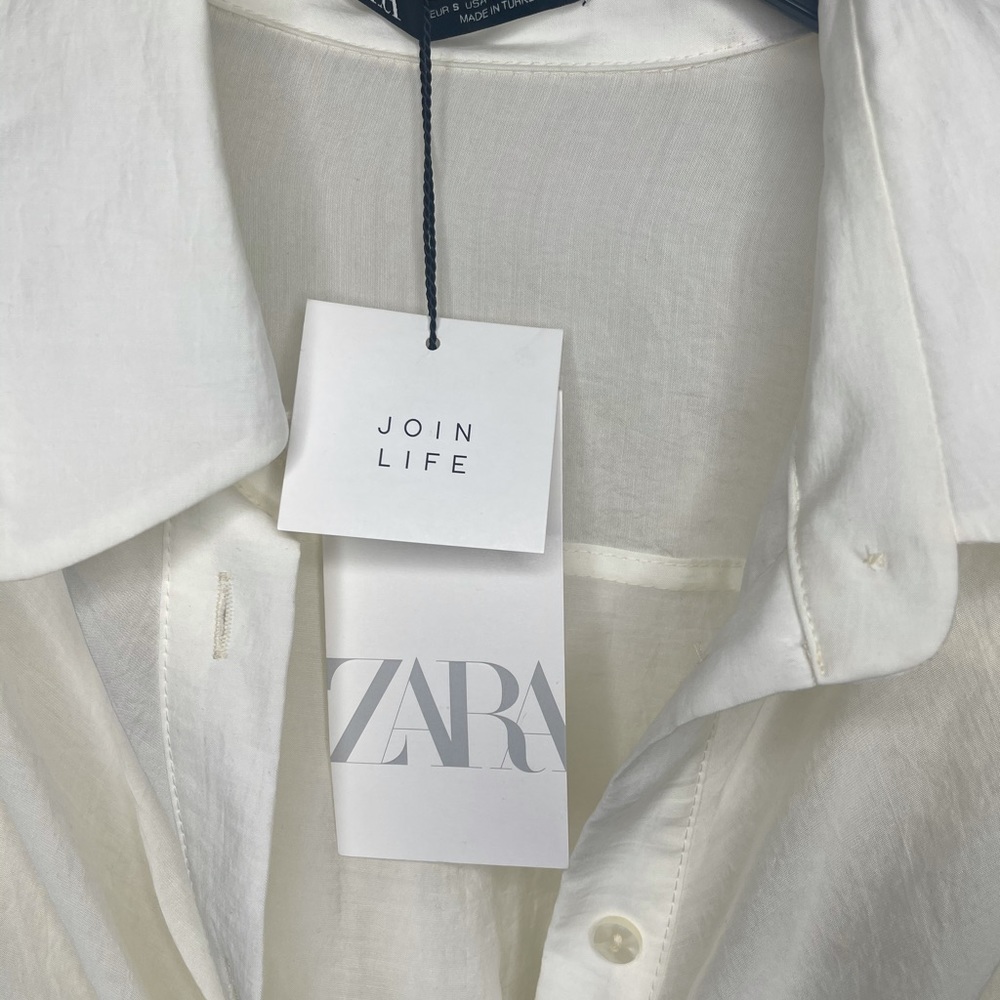 Zara Beach maxi white linen dress. Perfect for any occasion.